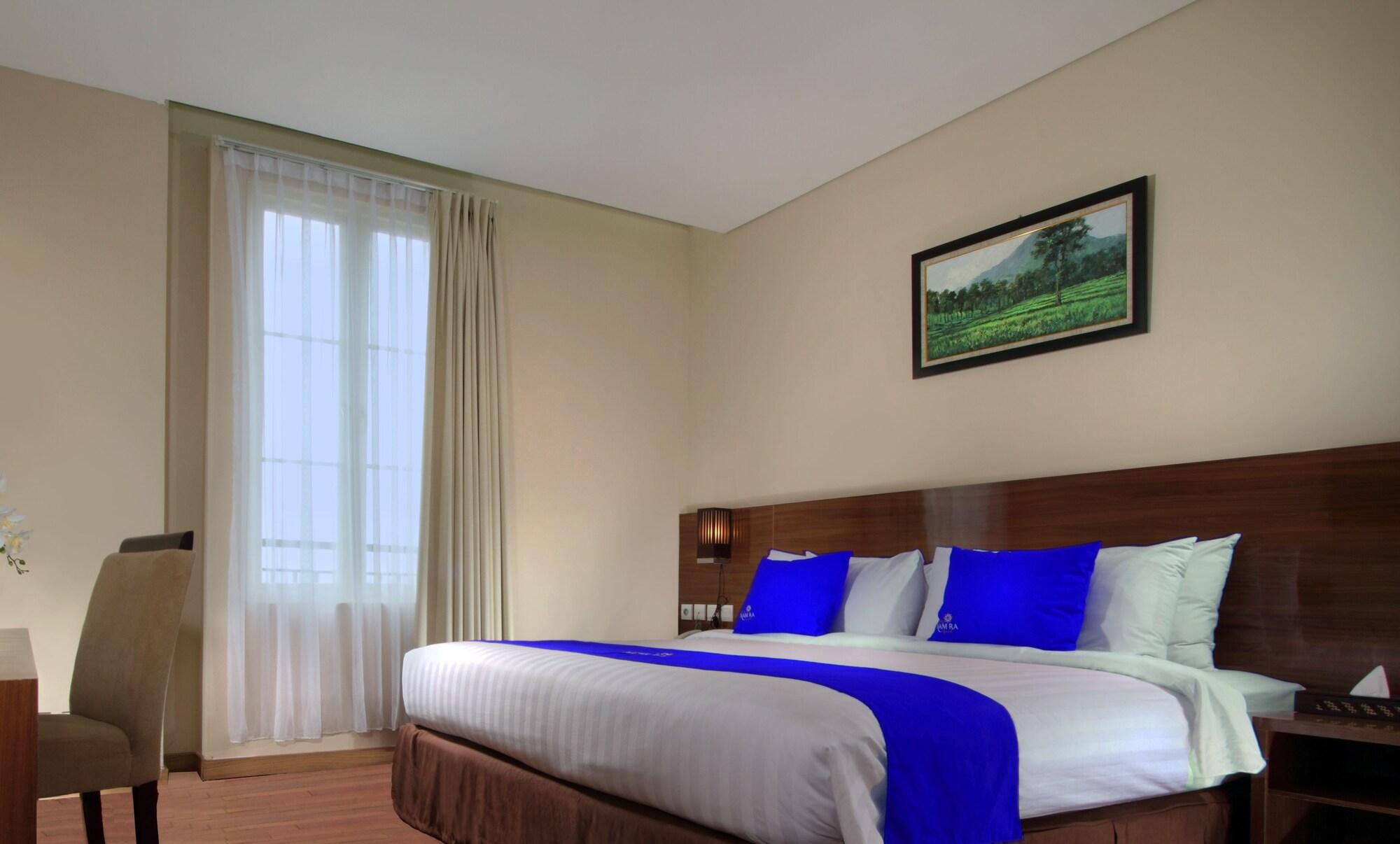 Hotel Namira Syariah Pekalongan Exterior photo